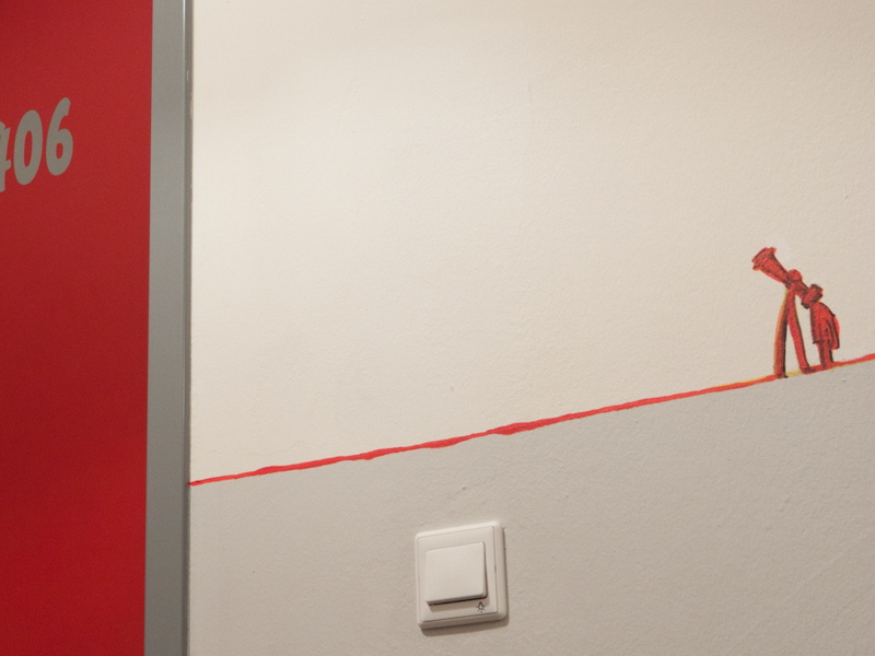 https://www.babelfish-hostel.de/media/Galeryhostel/020 hostel wall paint.jpg